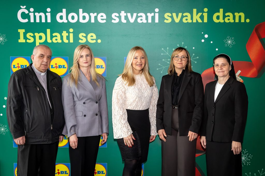 don Luka Blazević, Lana Jugo, Marina Dijaković, Kristina Radić, c.s.Jelena Lončar