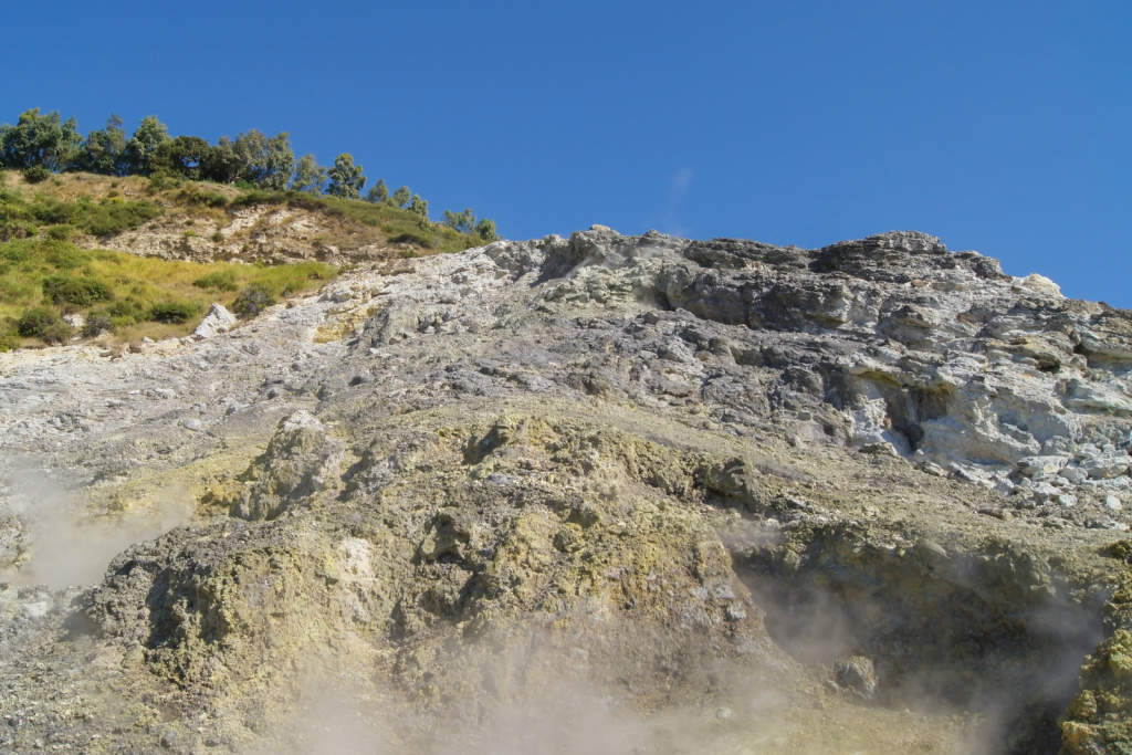 Supervulkan Campi Flegrei