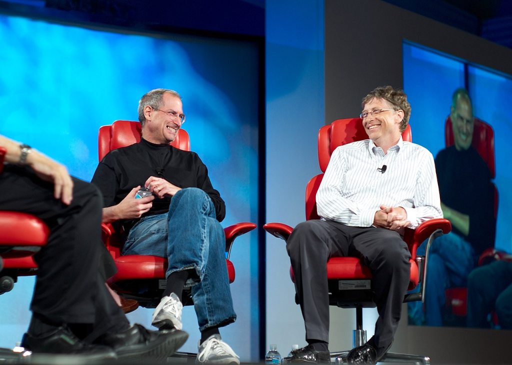 Steve Jobs i Bill Gates na konferenciji 2007. godine